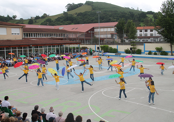 Colegio Torreánaz